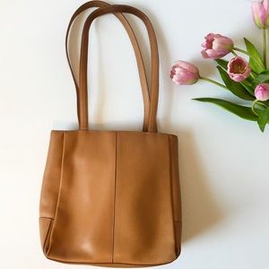 Talbots • vintage leather purse